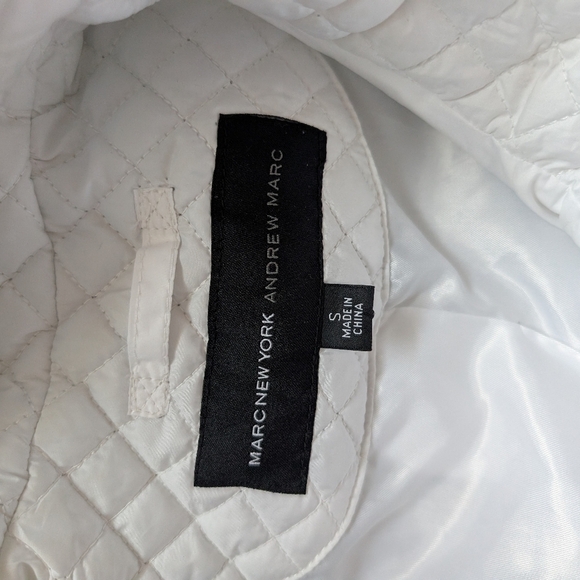 Andrew Marc vest Small White Quilted Collared - Picture 3 of 5